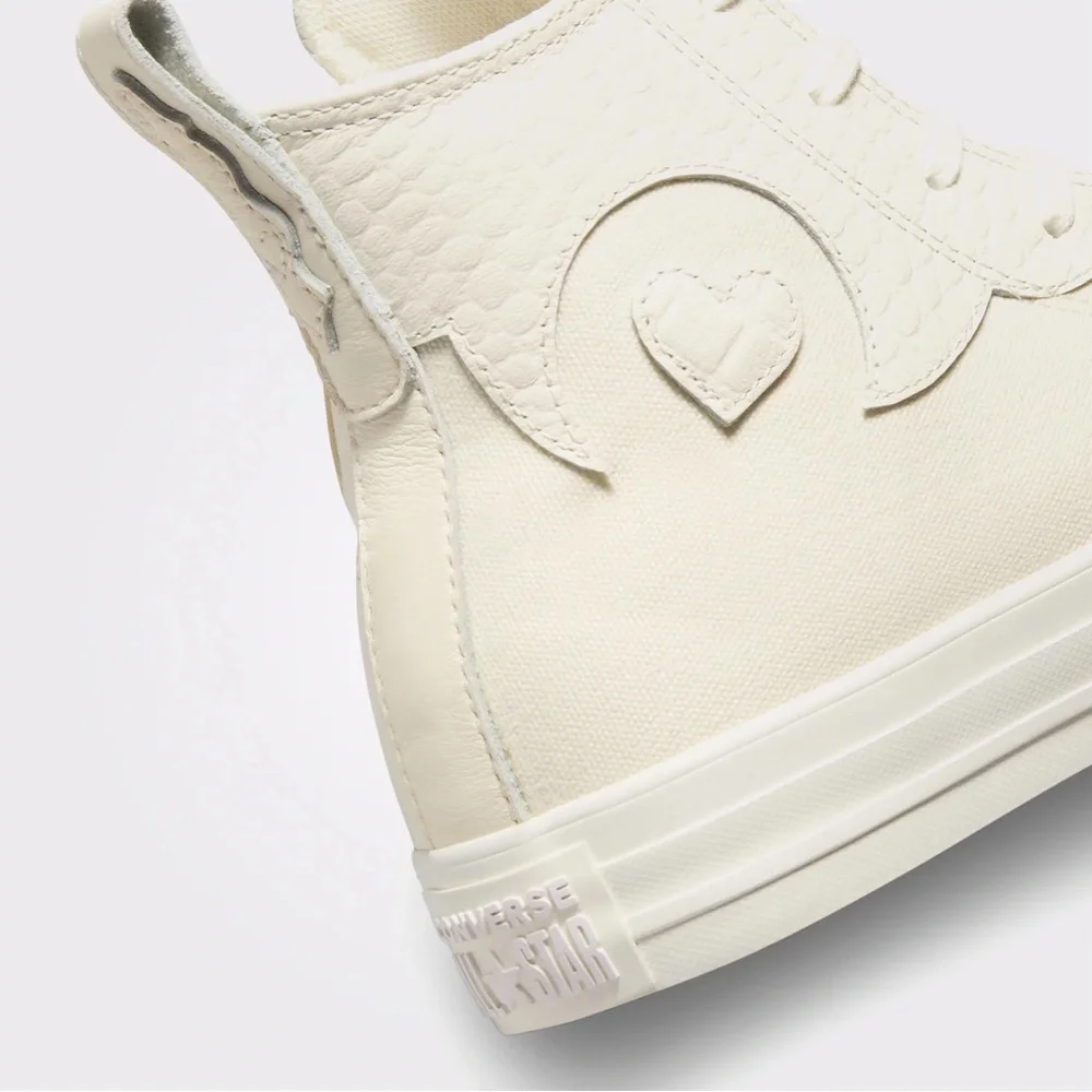 Converse Chuck Taylor All Star Western Leather Heart High-top Canvas Sneakers